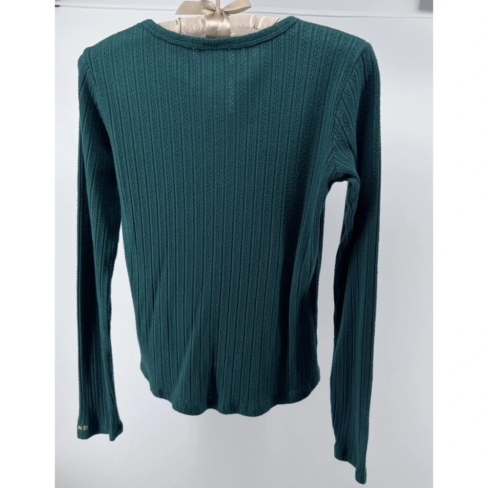 Lot of 2 Girls XL 14/16 Holiday Rib Knit Tops SO Abercrombie Kids Red Green